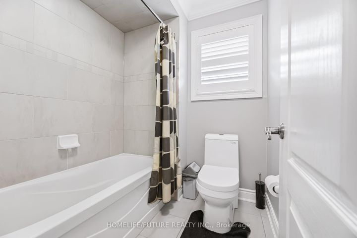 Photo 41 at 73 Egypt Drive, Wellington, Brampton