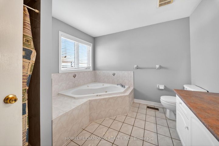 Photo 25 at 62 DON MINAKER Drive, Bram East, Brampton