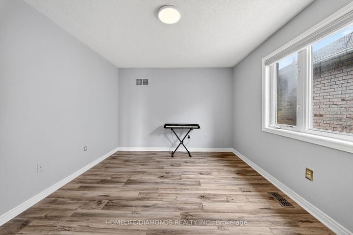 Photo 27 at 62 DON MINAKER Drive, Bram East, Brampton