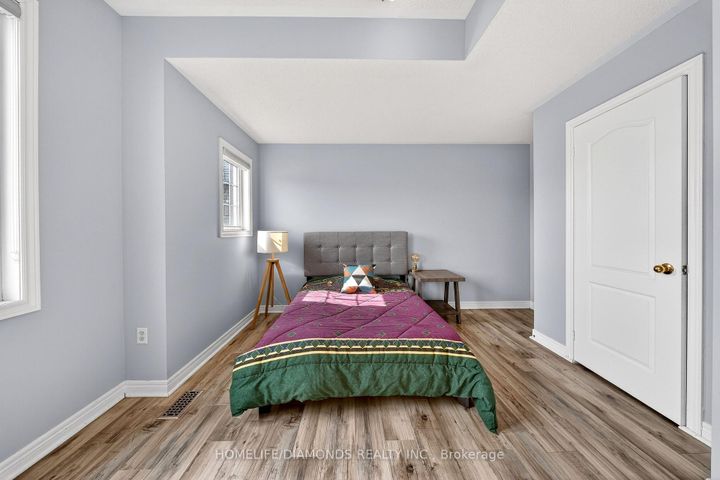 Photo 33 at 62 DON MINAKER Drive, Bram East, Brampton