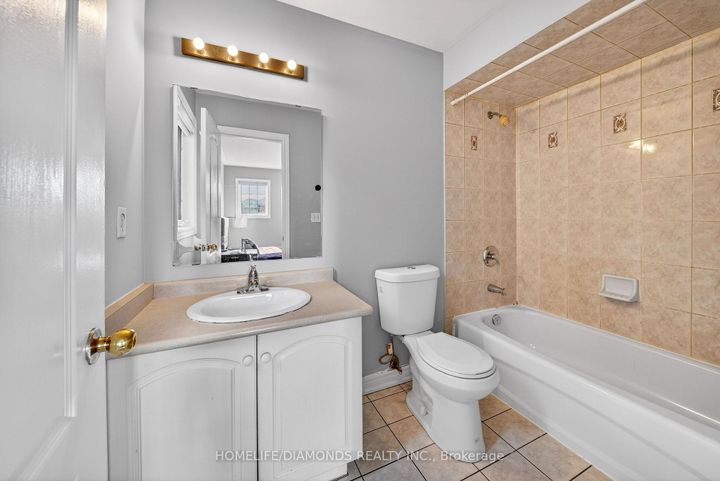 Photo 34 at 62 DON MINAKER Drive, Bram East, Brampton