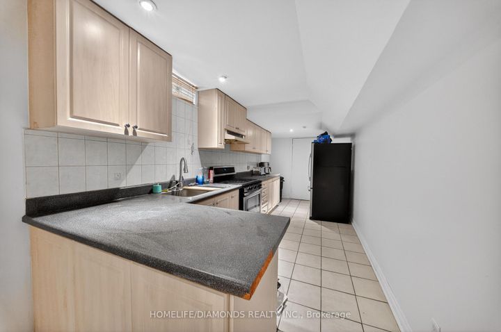 Photo 43 at 62 DON MINAKER Drive, Bram East, Brampton