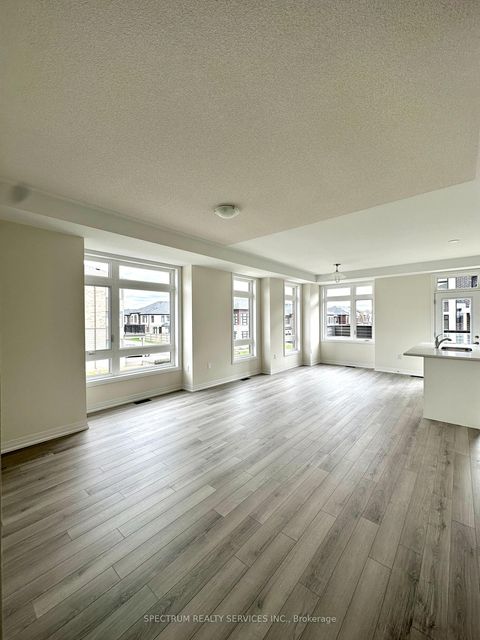 Photo 3 at 5 Riley Reed Lane, Rural Richmond Hill, Richmond Hill