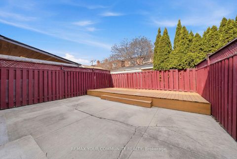 Photo 38 at 130 Andrea Lane, East Woodbridge, Vaughan