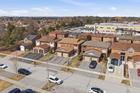 Photo 41 at 130 Andrea Lane, East Woodbridge, Vaughan