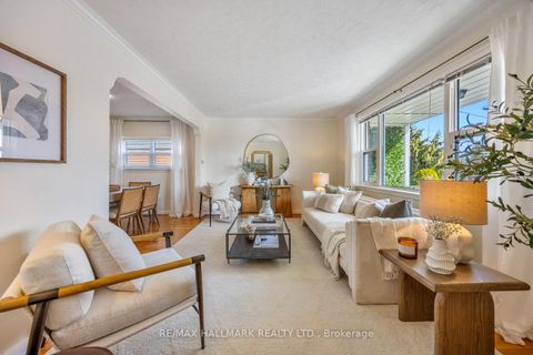 Photo 5 at 60 Greylawn Crescent, Maryvale, Toronto