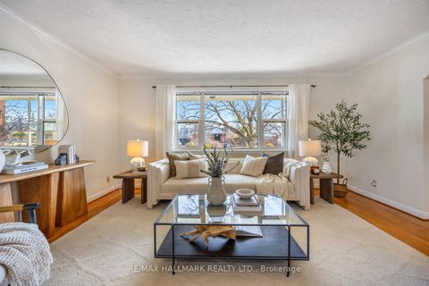 Photo 6 at 60 Greylawn Crescent, Maryvale, Toronto