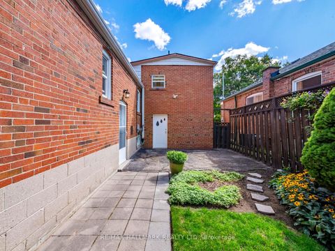Photo 31 at 60 Greylawn Crescent, Maryvale, Toronto