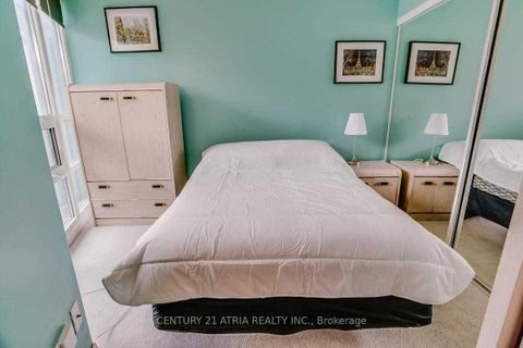 Photo 10 at 805 - 15 Bruyeres Mews, Niagara, Toronto