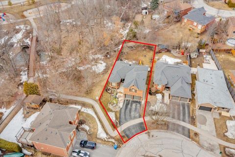 Photo 1 at 22 Margaret Place, Keswick North, Georgina