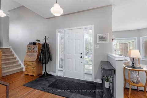 Photo 9 at 22 Margaret Place, Keswick North, Georgina