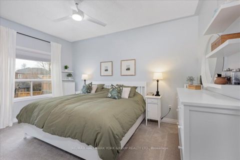 Photo 18 at 22 Margaret Place, Keswick North, Georgina