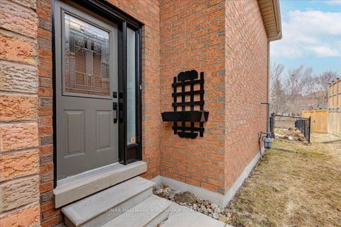 Photo 34 at 22 Margaret Place, Keswick North, Georgina