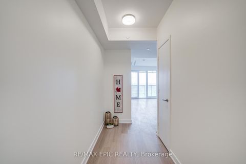 Photo 3 at 2709 - 3883 Quartz Road, City Centre, Mississauga