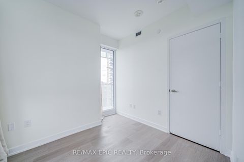 Photo 11 at 2709 - 3883 Quartz Road, City Centre, Mississauga