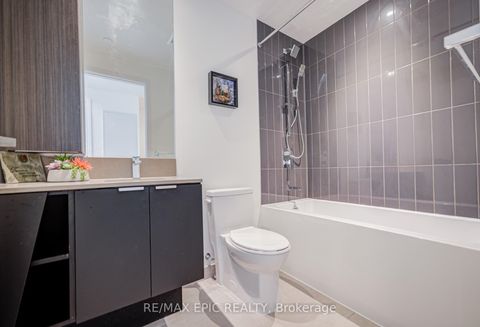 Photo 12 at 2709 - 3883 Quartz Road, City Centre, Mississauga