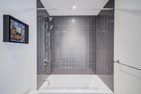 Photo 13 at 2709 - 3883 Quartz Road, City Centre, Mississauga