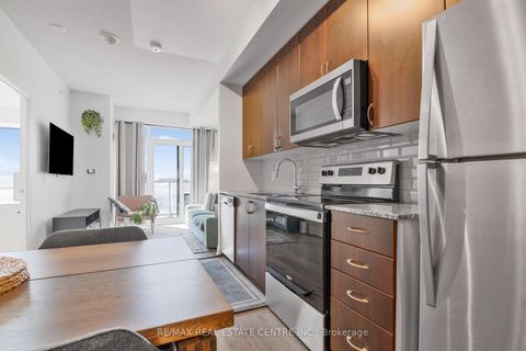 Photo 4 at 309 - 3220 SHEPPARD Avenue E, Sullivan, Toronto