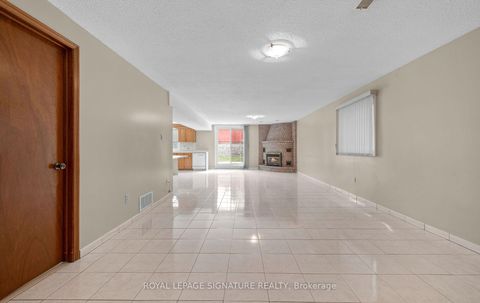 Photo 29 at 5 Acacia Avenue, Pelmo Park W5, Toronto