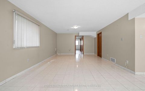 Photo 33 at 5 Acacia Avenue, Pelmo Park W5, Toronto