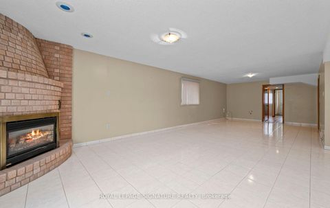 Photo 34 at 5 Acacia Avenue, Pelmo Park W5, Toronto