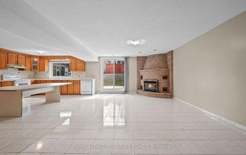 Photo 36 at 5 Acacia Avenue, Pelmo Park W5, Toronto