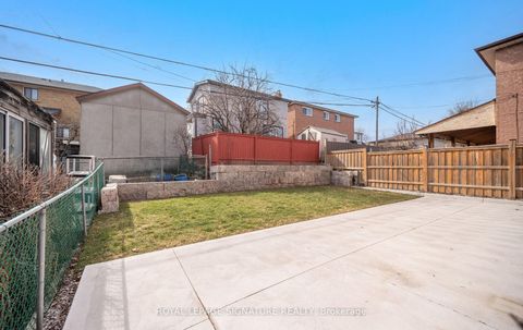 Photo 44 at 5 Acacia Avenue, Pelmo Park W5, Toronto