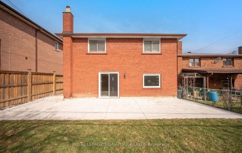 Photo 45 at 5 Acacia Avenue, Pelmo Park W5, Toronto