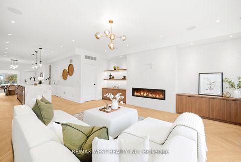 Photo 13 at 390 St Clarens Avenue, Dufferin Grove, Toronto