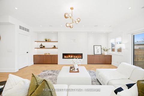 Photo 14 at 390 St Clarens Avenue, Dufferin Grove, Toronto