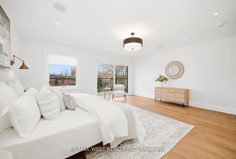 Photo 20 at 390 St Clarens Avenue, Dufferin Grove, Toronto