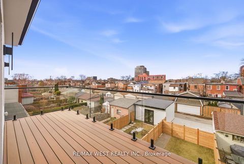 Photo 22 at 390 St Clarens Avenue, Dufferin Grove, Toronto