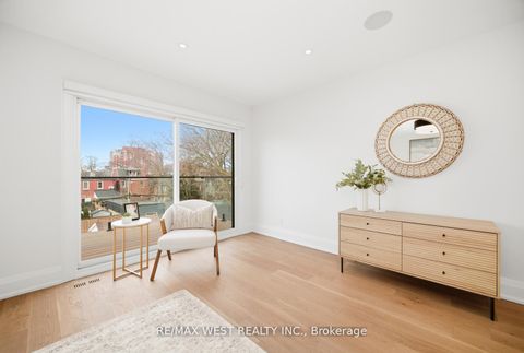 Photo 23 at 390 St Clarens Avenue, Dufferin Grove, Toronto