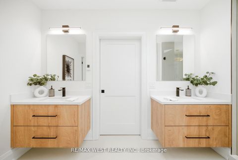 Photo 26 at 390 St Clarens Avenue, Dufferin Grove, Toronto