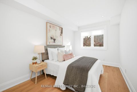Photo 28 at 390 St Clarens Avenue, Dufferin Grove, Toronto