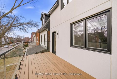 Photo 38 at 390 St Clarens Avenue, Dufferin Grove, Toronto