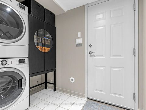 Photo 33 at 301 - 60 Joe Shuster Way, South Parkdale, Toronto