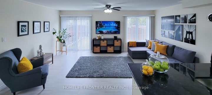 Photo 14 at 43 Sundragon Trail, Bradford, Bradford West Gwillimbury