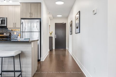 Photo 16 at 701 - 8130 Birchmount Road, Unionville, Markham