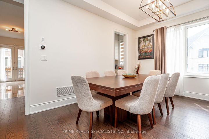 Photo 11 at 21 MIDMORNING Road, Northwest Brampton, Brampton