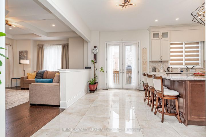 Photo 13 at 21 MIDMORNING Road, Northwest Brampton, Brampton