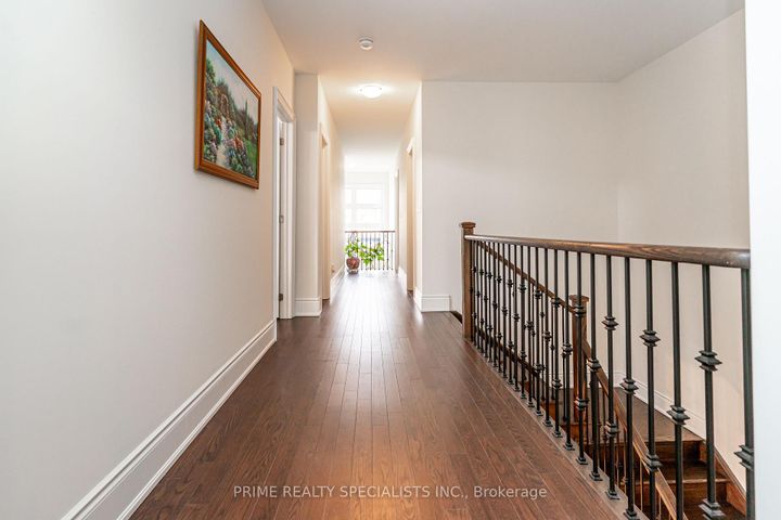 Photo 23 at 21 MIDMORNING Road, Northwest Brampton, Brampton