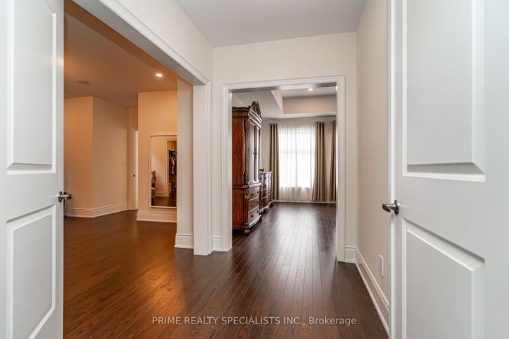 Photo 24 at 21 MIDMORNING Road, Northwest Brampton, Brampton