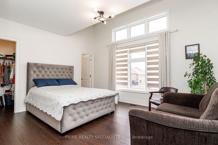 Photo 31 at 21 MIDMORNING Road, Northwest Brampton, Brampton