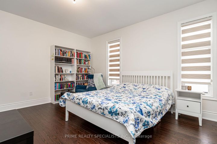 Photo 34 at 21 MIDMORNING Road, Northwest Brampton, Brampton