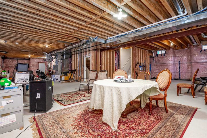 Photo 39 at 21 MIDMORNING Road, Northwest Brampton, Brampton