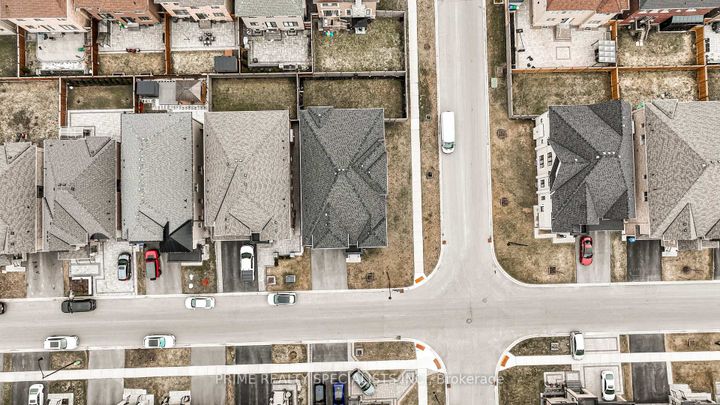 Photo 44 at 21 MIDMORNING Road, Northwest Brampton, Brampton