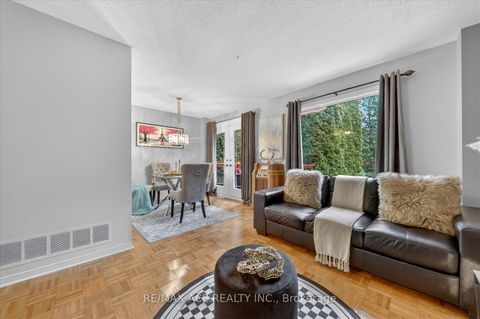 Photo 22 at 1 Aldcroft Crescent, Bowmanville, Clarington