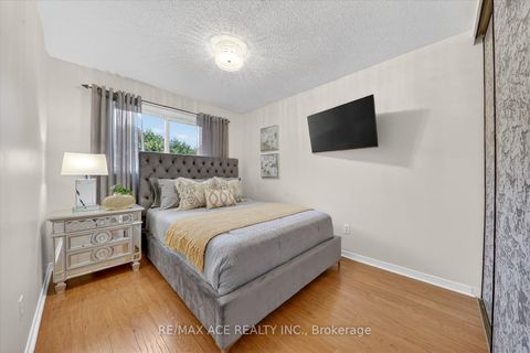 Photo 30 at 1 Aldcroft Crescent, Bowmanville, Clarington