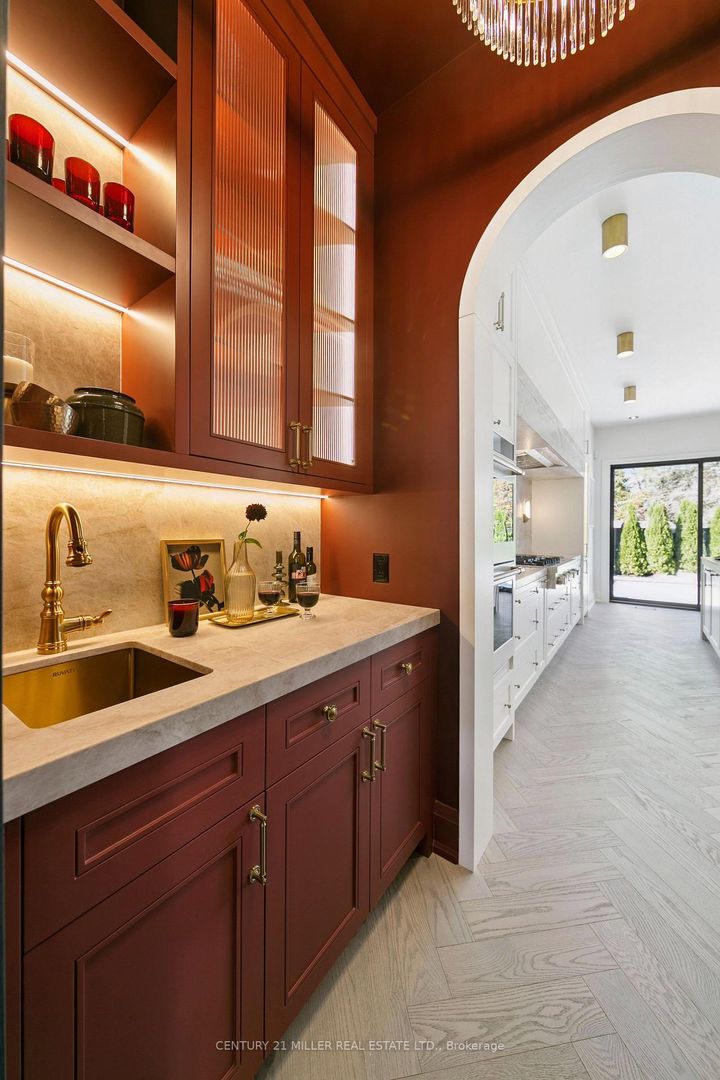 Photo 7 at 517 Stafford Drive, WO West, Oakville